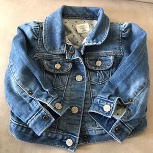 Adorable Gap Jean Jacket!  12-18 months.